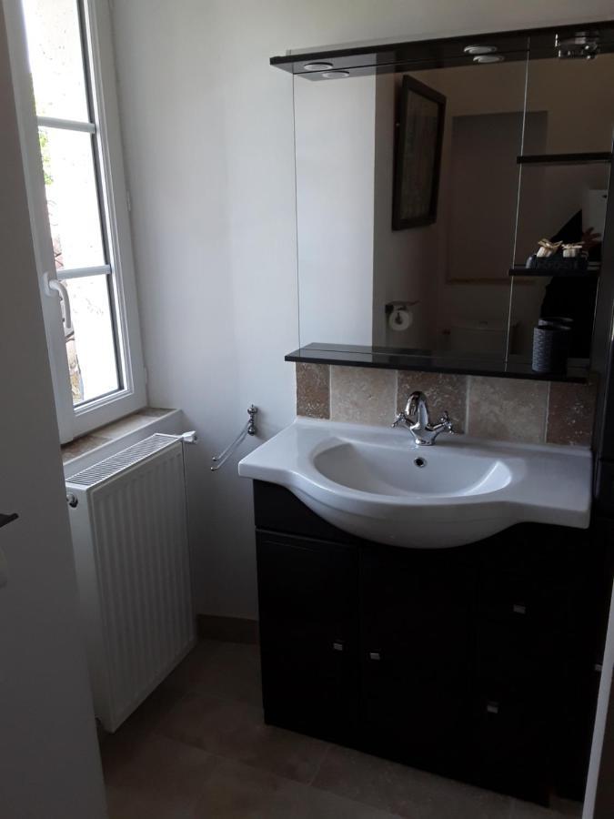 Bed and Breakfast Le Moulin A Vent Bertric-Burée Esterno foto
